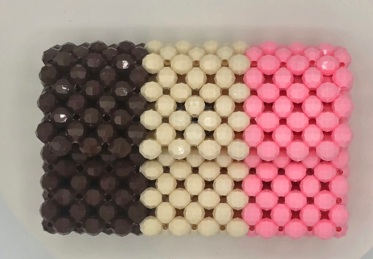 TXL Neopolitan wallet closed opaque